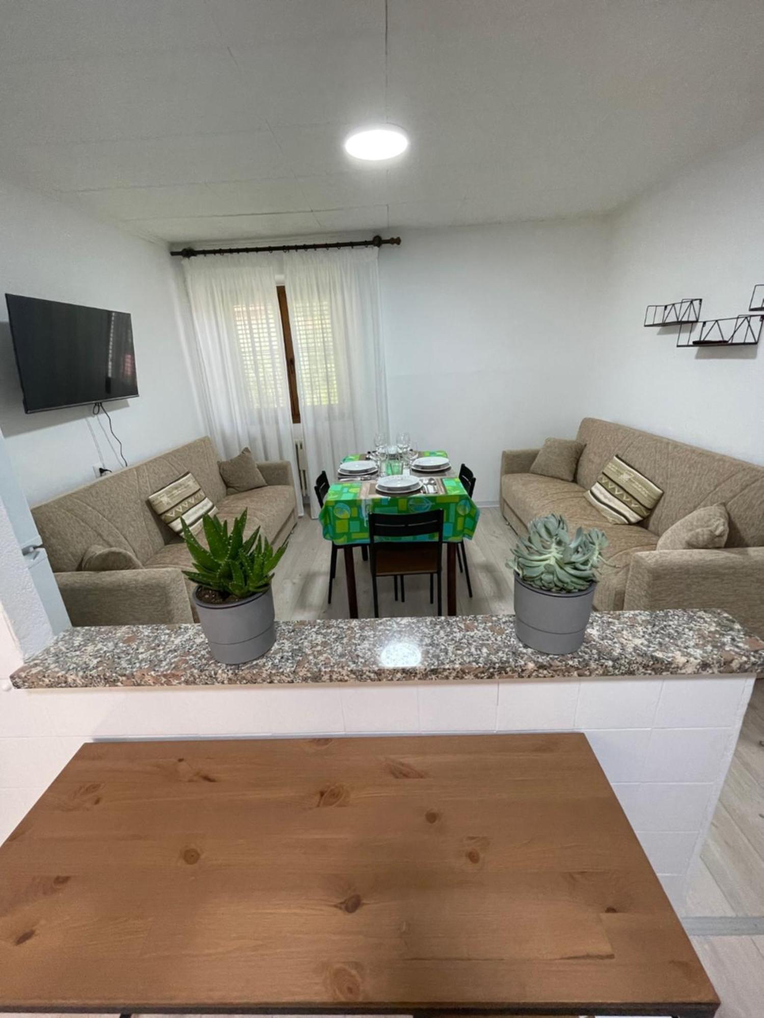 Ca Rosina Casavacanze Brusimpiano Luaran gambar